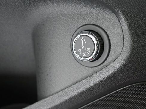 New 2026 Chevrolet TrailBlazer LT w/ Convenience Package image 39