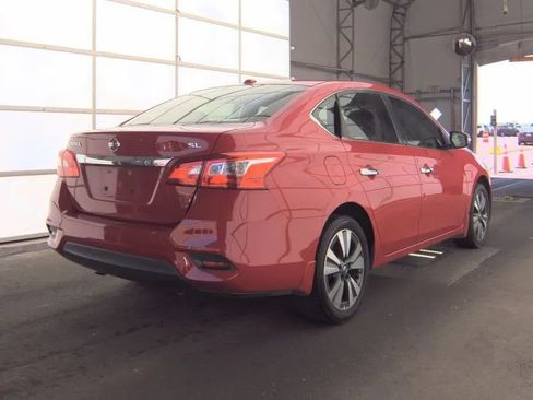 Used 2017 Nissan Sentra SL w/ SL Premium Technology Package FWD image 2