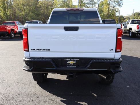 New 2026 Chevrolet Silverado 3500 LT w/ Trail Boss Package image 16