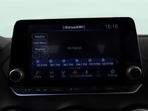 Used 2025 Nissan Sentra SR w/ SR Premium Package image 26