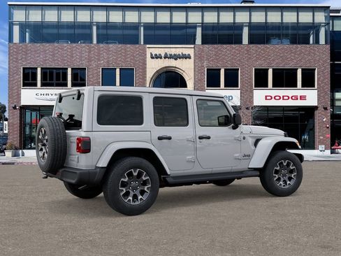 New 2025 Jeep Wrangler Sahara image 4