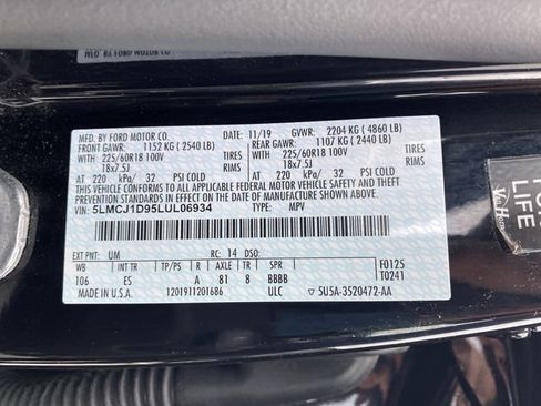 Used 2020 Lincoln Corsair AWD w/ Equipment Group 101A image 46