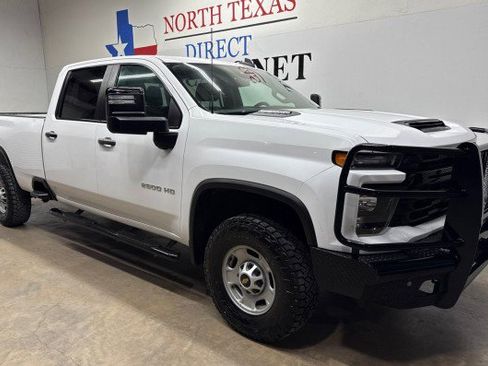 Used 2024 Chevrolet Silverado 2500 W/T w/ WT Convenience Package image 3