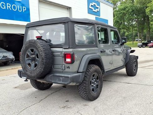 Used 2018 Jeep Wrangler Unlimited Sport AWD/4WD image 13