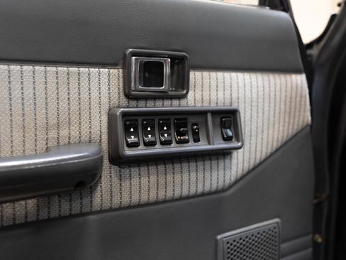 Used 1989 Toyota Land Cruiser image 91