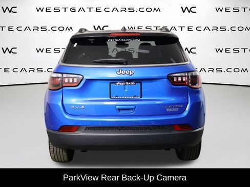 Used 2025 Jeep Compass Limited AWD/4WD image 4