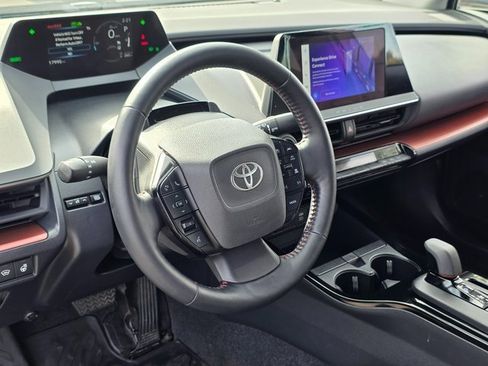 Used 2023 Toyota Prius Prime Premium image 13