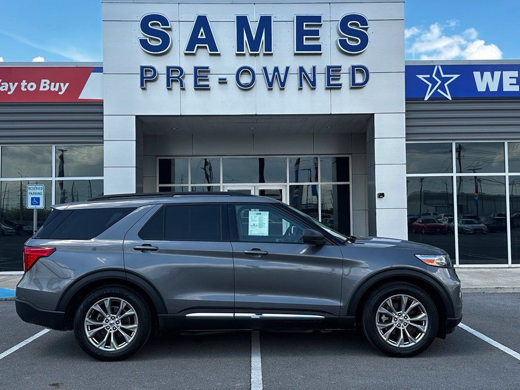 Used 2021 Ford Explorer XLT w/ Equipment Group 202A RWD image 5