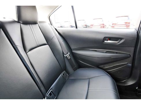 Used 2025 Toyota Corolla XLE image 10