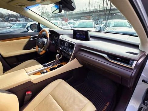 Used 2018 Lexus RX 350 FWD w/ Premium Package image 40