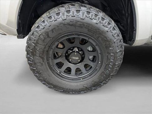 Used 2023 Toyota Tacoma SR5 image 21