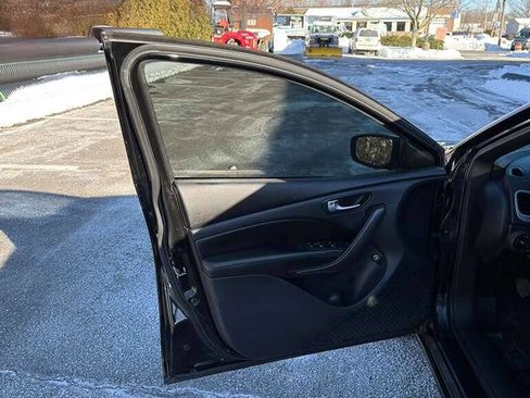 Used 2013 Dodge Dart Limited w/ Technology Group image 27