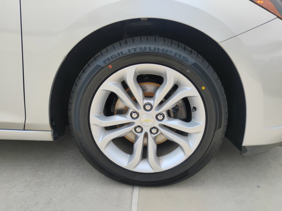 Used 2019 Chevrolet Cruze LT w/ LT Fleet Convenience Package FWD image 25