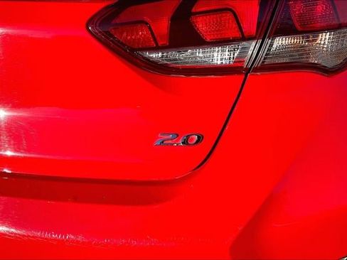 Used 2019 Hyundai Veloster 2.0 Premium image 21