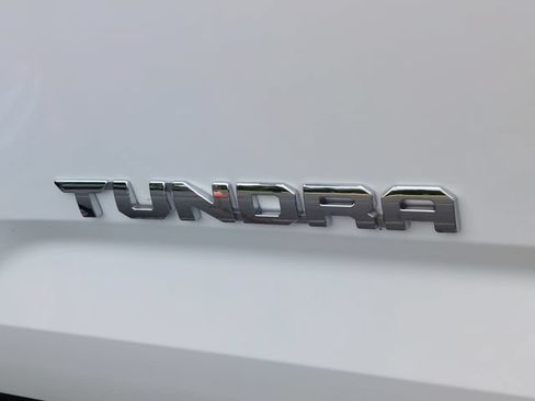 Used 2025 Toyota Tundra SR5 AWD/4WD image 37