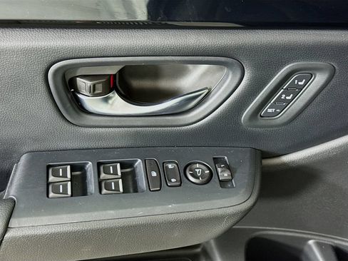 Used 2023 Honda Pilot Touring image 25