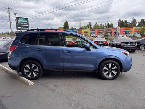Used 2017 Subaru Forester 2.5i Limited w/ Protection Package #2 AWD/4WD image 7