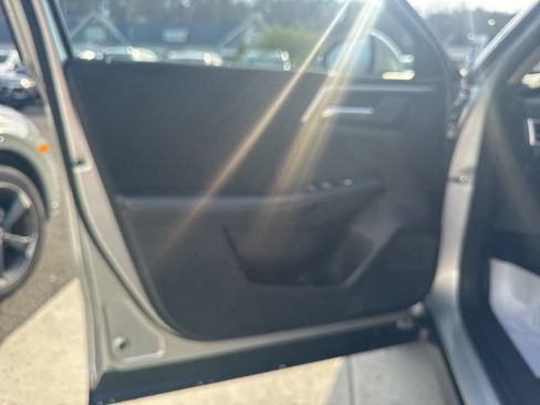 Used 2025 Mitsubishi Outlander ES AWD/4WD image 19