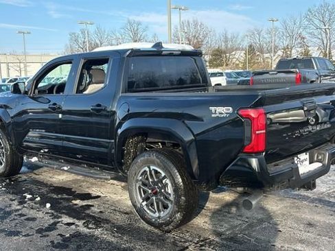 New 2026 Toyota Tacoma TRD Sport image 6