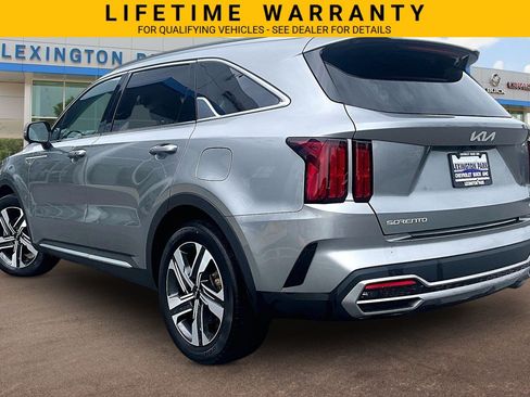 Used 2023 Kia Sorento SX Prestige AWD/4WD image 3