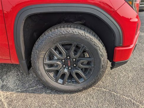 New 2025 GMC Sierra 1500 Elevation image 11