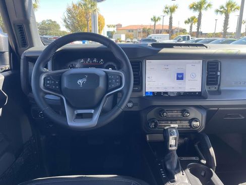 New 2025 Ford Bronco Big Bend w/ Black Diamond Package image 15