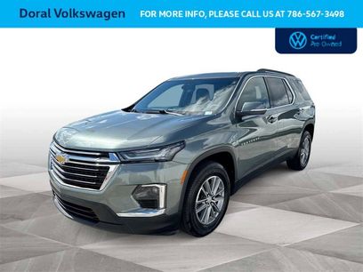Used 2023 Chevrolet Traverse LT