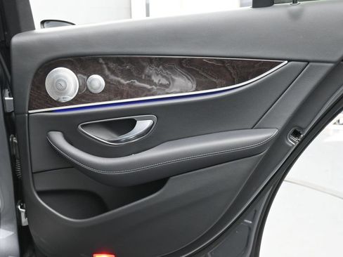 Used 2020 Mercedes-Benz E 450 4MATIC Sedan image 22