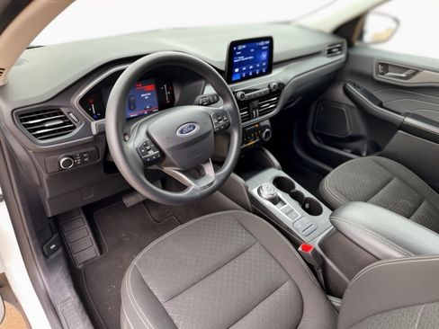 Used 2025 Ford Escape Active FWD image 4
