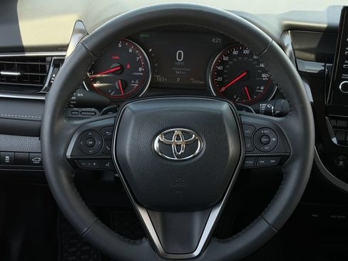 Used 2024 Toyota Camry XSE FWD image 13