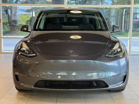 Used 2022 Tesla Model Y Performance AWD/4WD image 2