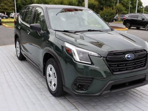 Used 2023 Subaru Forester AWD/4WD image 7