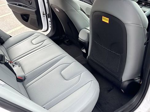 New 2025 Hyundai Elantra Limited w/ Cargo Package FWD image 20
