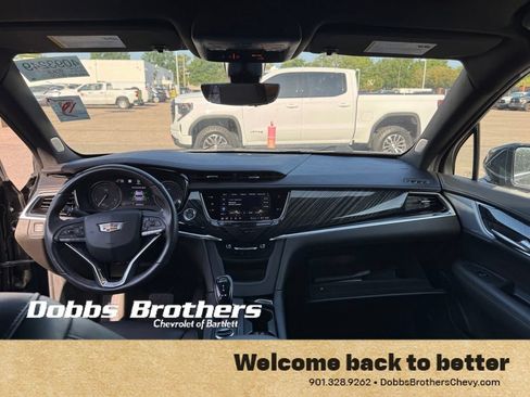 Used 2024 Cadillac XT6 Premium Luxury w/ Technology Package AWD/4WD image 19