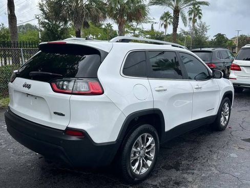 Used 2021 Jeep Cherokee Latitude Plus FWD image 5