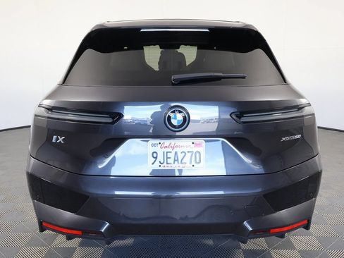 Used 2024 BMW iX xDrive50 w/ Premium Package AWD/4WD image 5