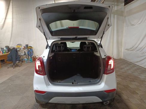 Used 2020 Buick Encore Preferred w/ Safety Package image 19