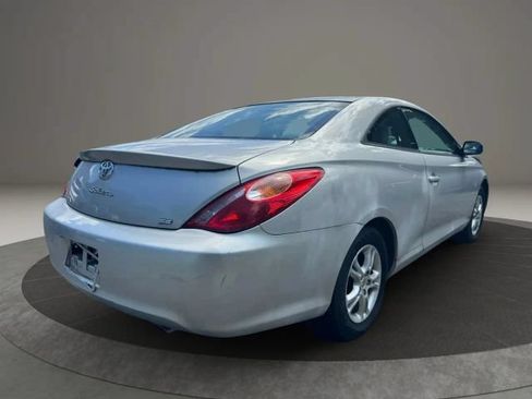 Used 2004 Toyota Solara SE FWD image 5