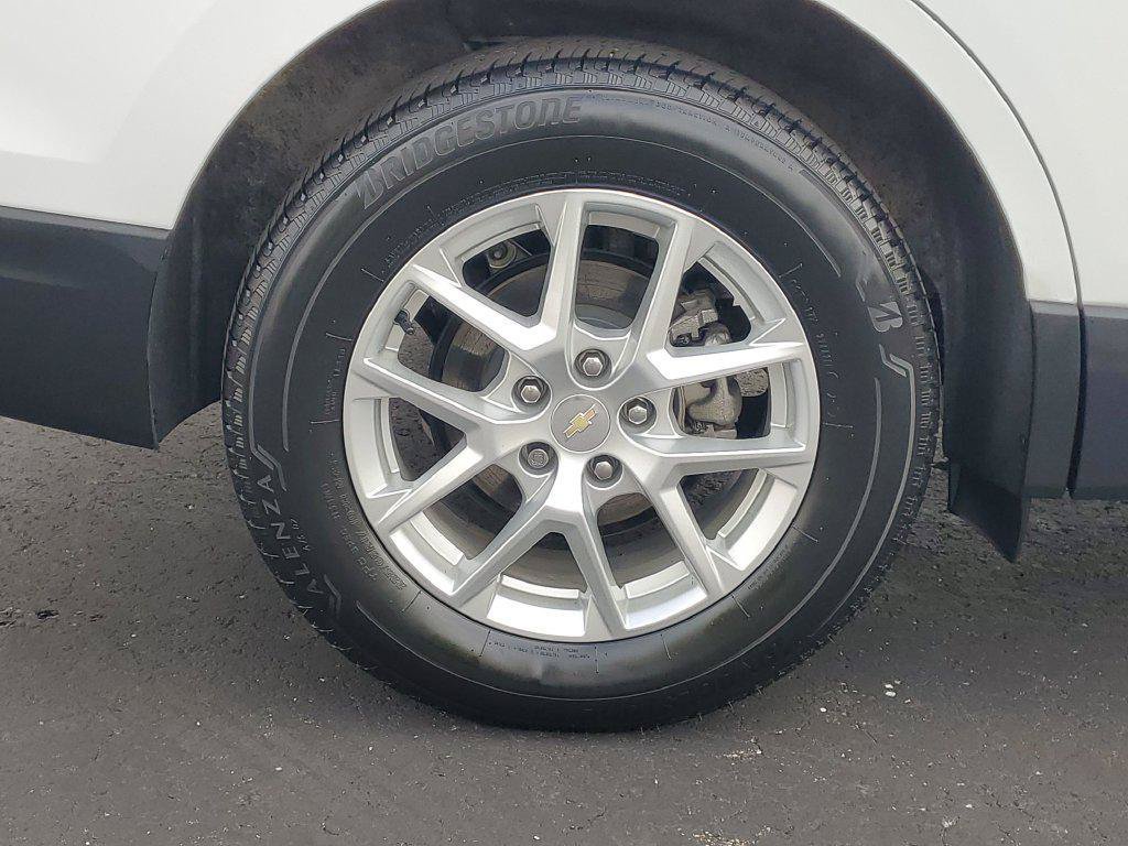 Used 2024 Chevrolet Equinox LT w/ LPO, Floor Liner Package AWD/4WD image 32