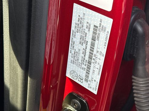 Used 2023 Ford F150 Raptor w/ Raptor Carbon Fibre Package image 28