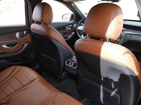 Used 2019 Mercedes-Benz C 300 4MATIC Sedan image 56