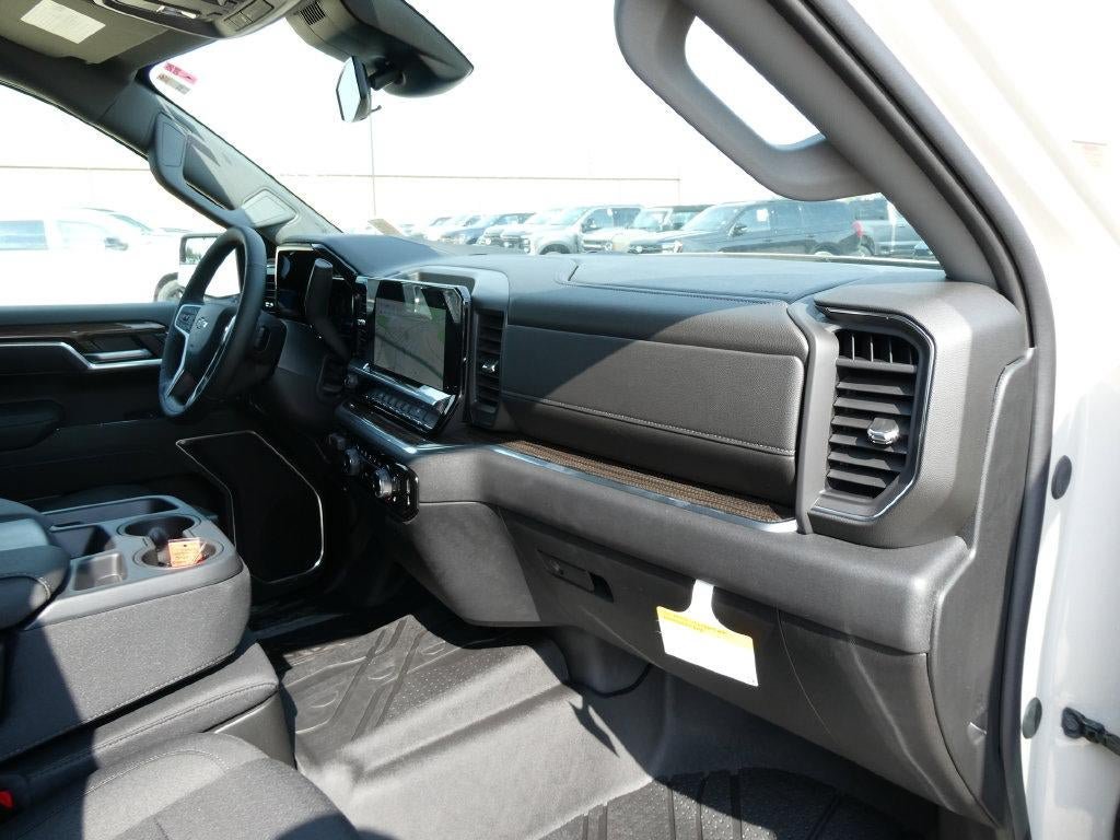 New 2026 Chevrolet Silverado 1500 RST w/ RST Select Package AWD/4WD image 14