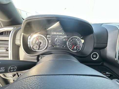 Used 2025 RAM 1500 Laramie w/ Sport Appearance Package image 12