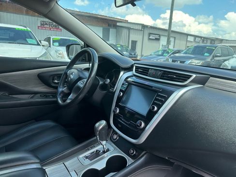 Used 2016 Nissan Murano SV FWD image 8