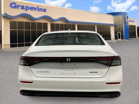 New 2025 Honda Accord EX-L image 4