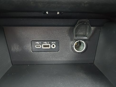 Used 2021 Nissan Sentra SR image 24