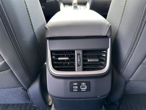 Certified 2025 Subaru Outback Onyx Edition AWD/4WD image 14