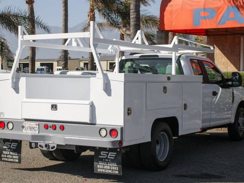 Used 2021 Ford F350 XL w/ Power Equipment Group image 9