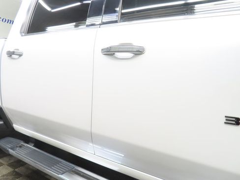 Used 2020 Chevrolet Silverado 3500 High Country w/ LPO, Dark Essentials Package AWD/4WD image 32