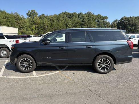 Used 2025 Ford Expedition Max Platinum AWD/4WD image 19